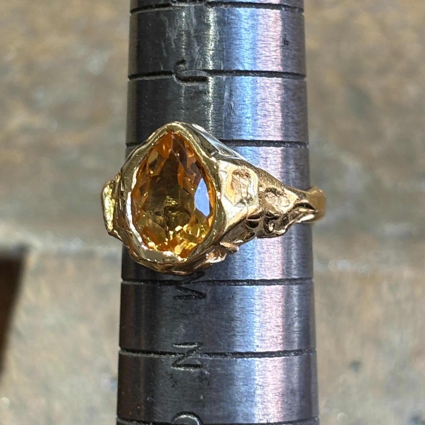 Citrine Molten Pear