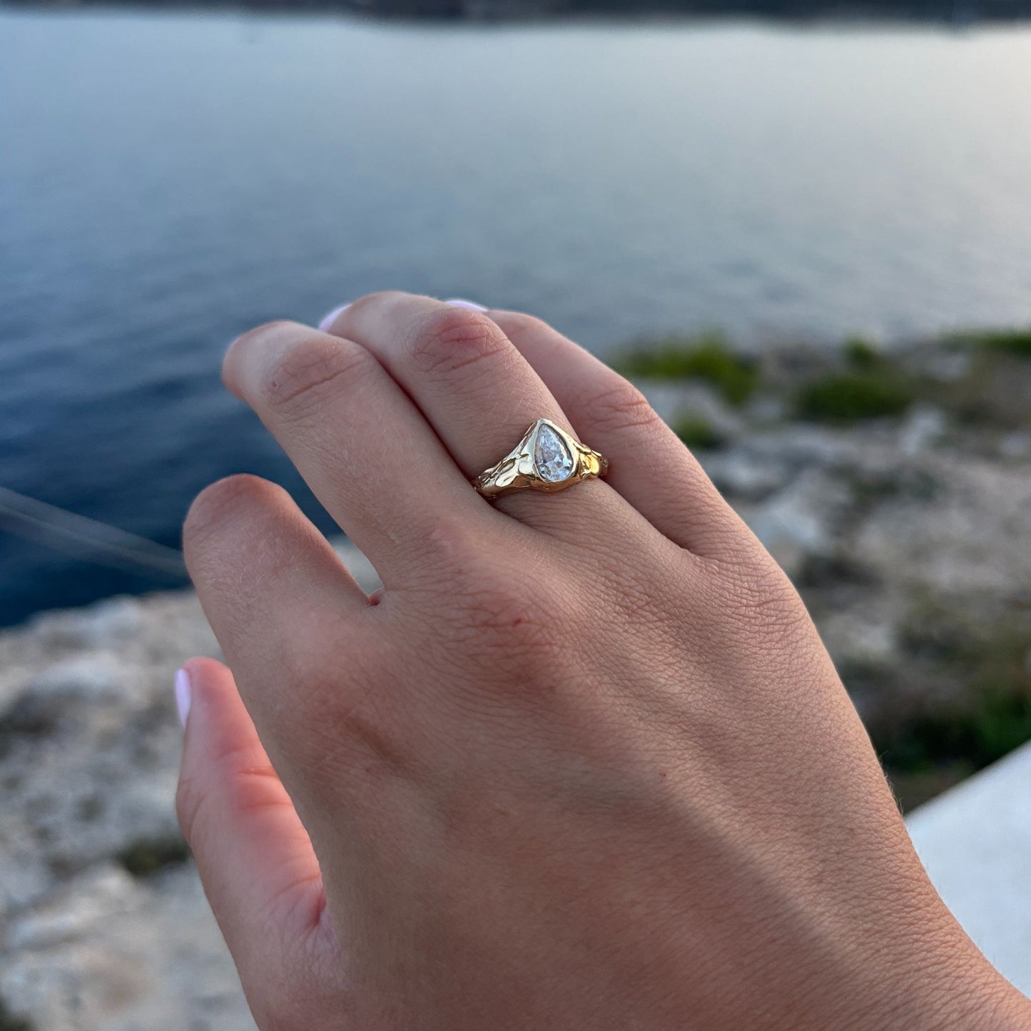 Engagement Dainty Pear
