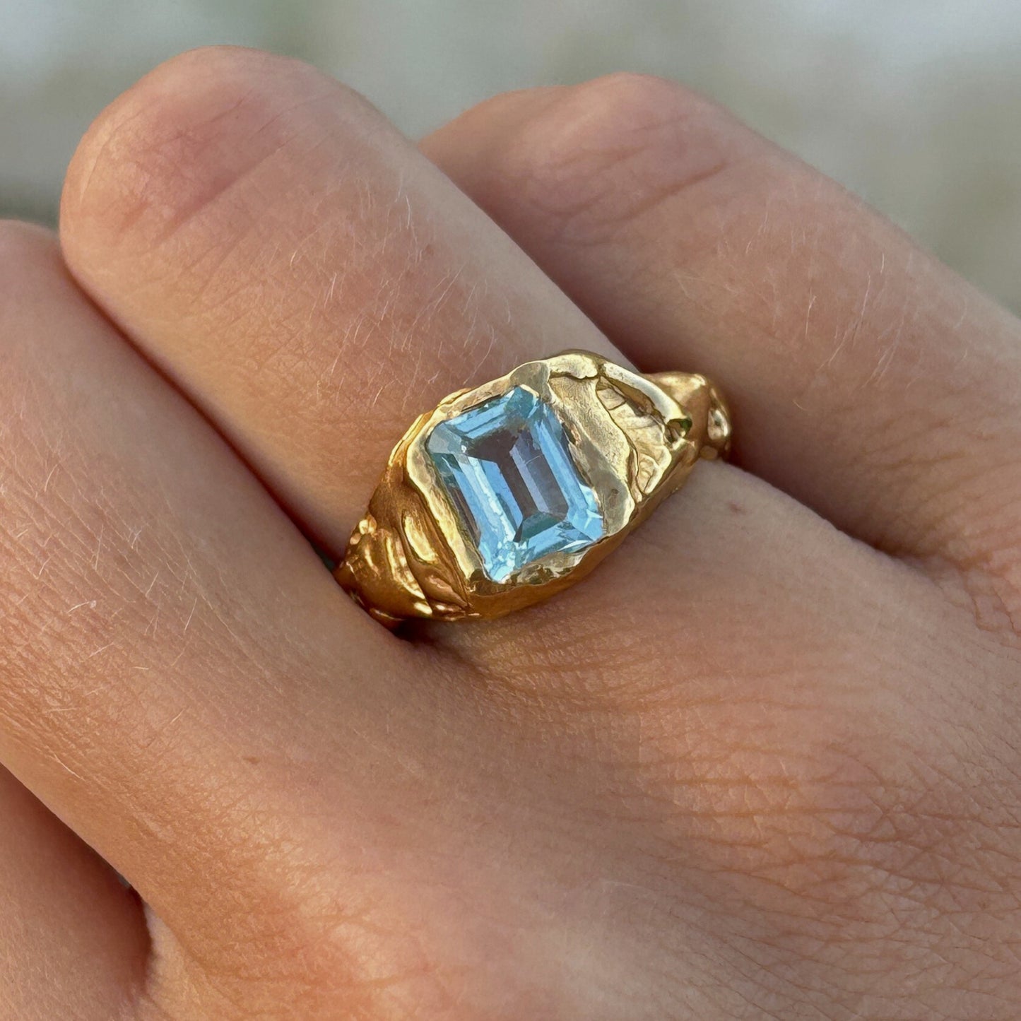 Topaz Emerald Molten